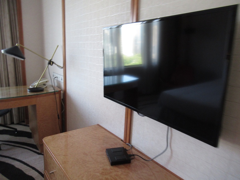 パークレーン部屋テレビ