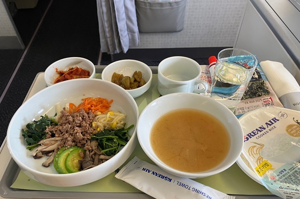 大韓航空成田仁川ビジネスビビンバ